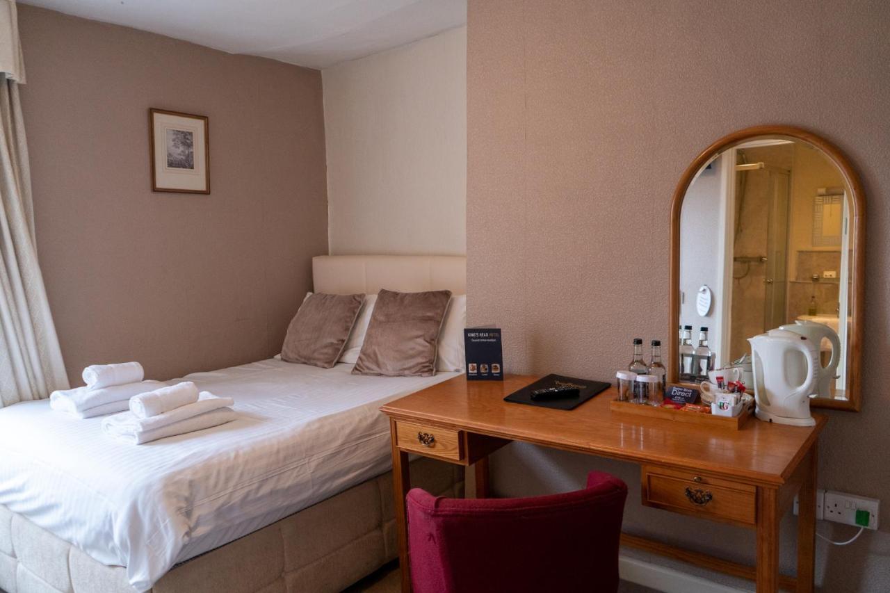 The Kings Head Hotel Abergavenny Exteriör bild