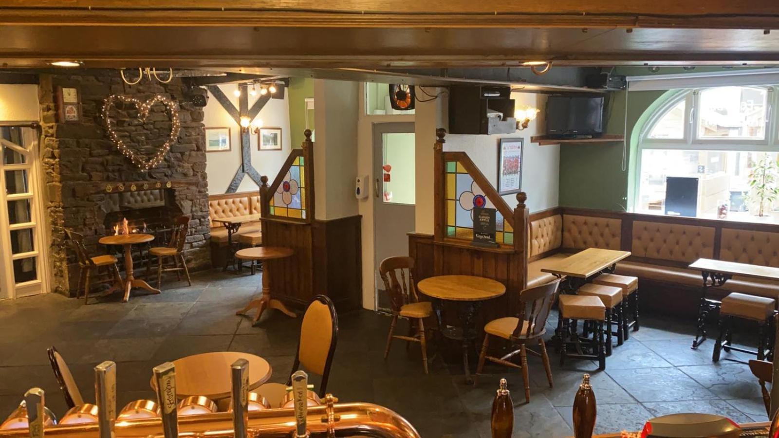 The Kings Head Hotel Abergavenny Exteriör bild